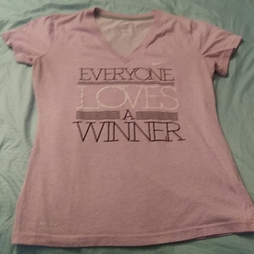 nike t shirt